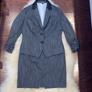 Like NEW Express Women’s Business suit